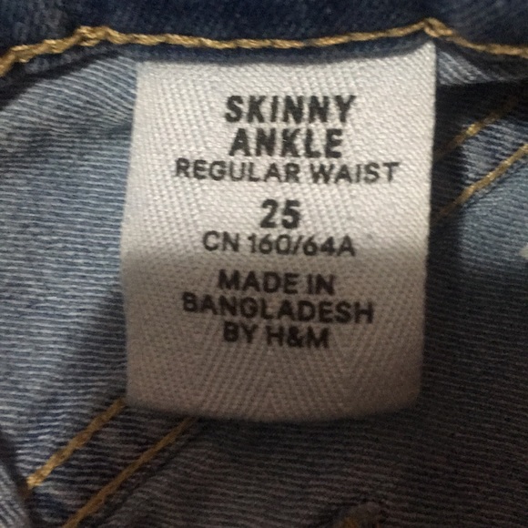 Jeans - Picture 2 of 2